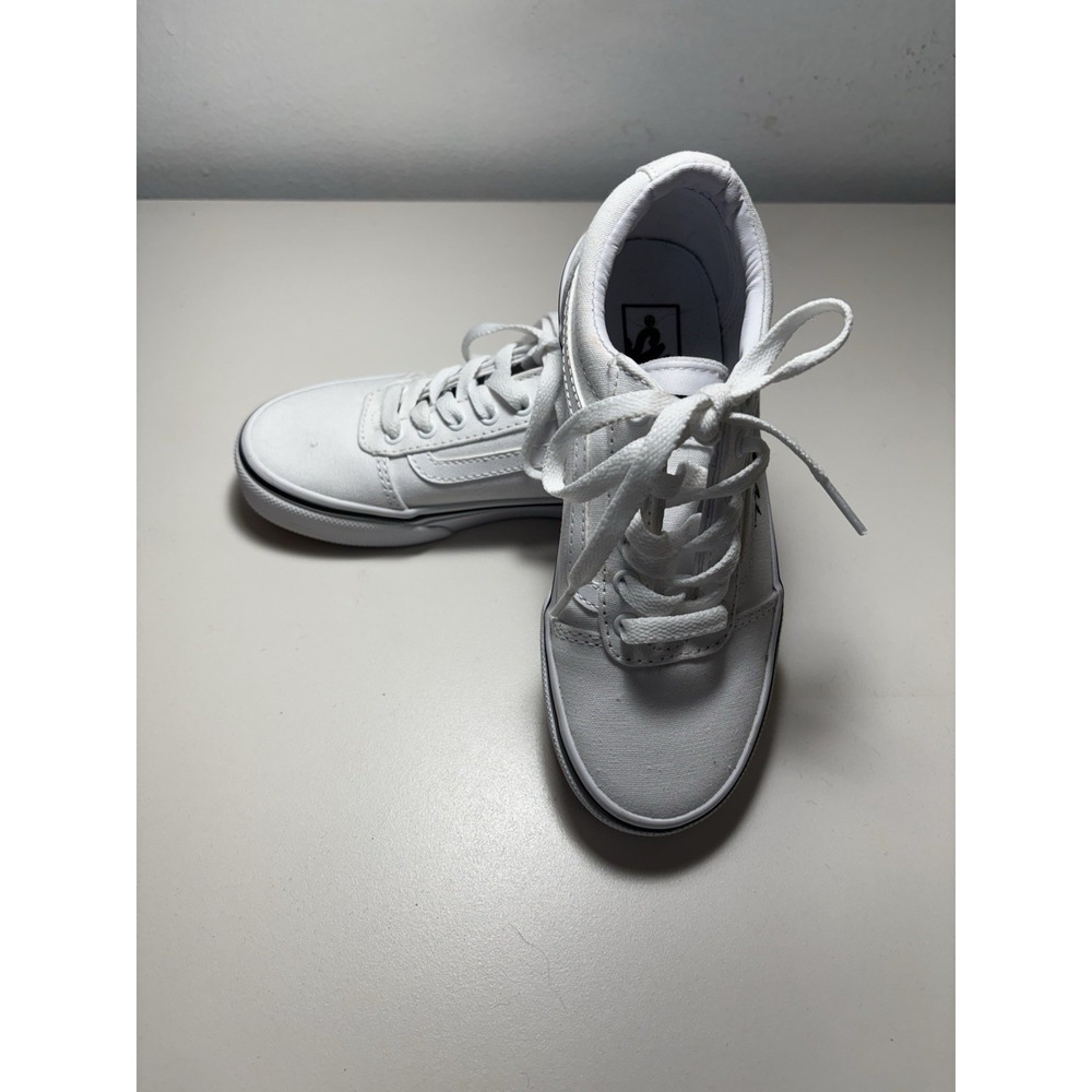 Vans Ward Children's Sneakers, Youth 13, NWOB, White/Red